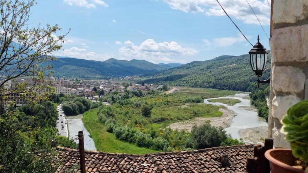 Hotel Old Town Hava Baci Berat Esterno foto