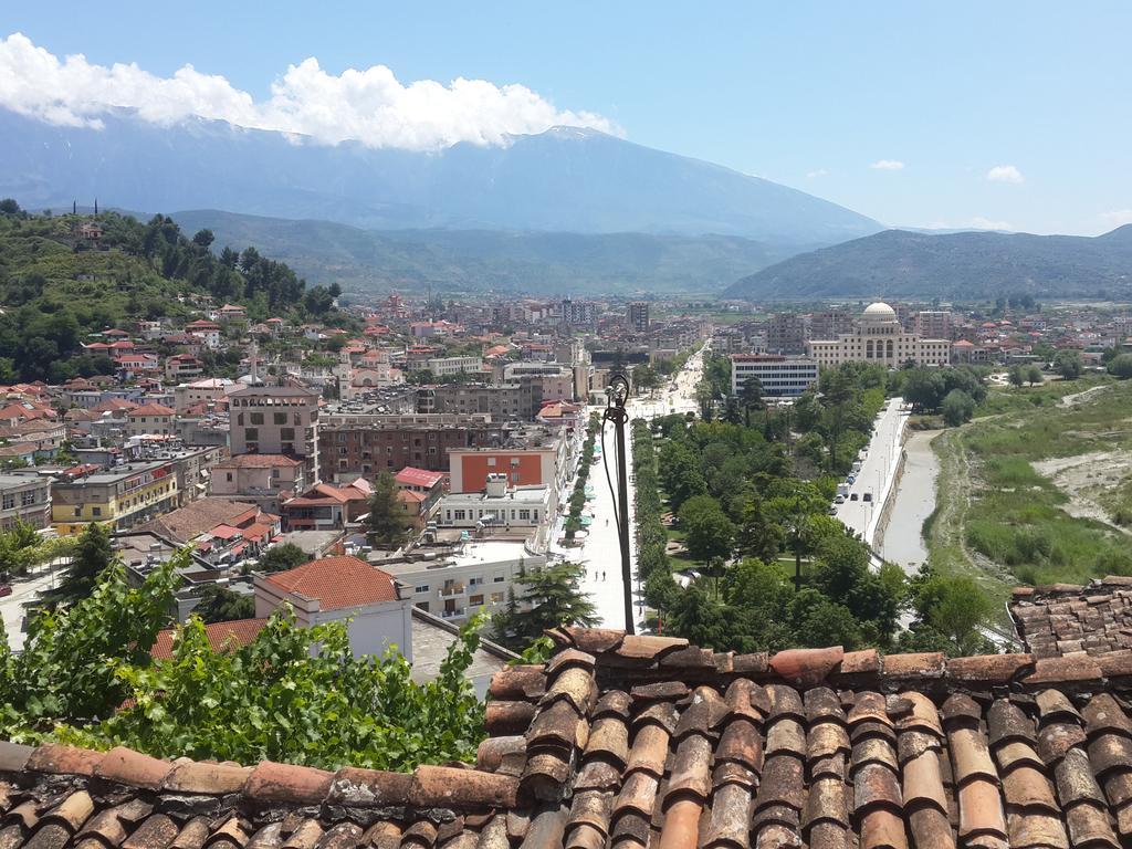 Hotel Old Town Hava Baci Berat Esterno foto