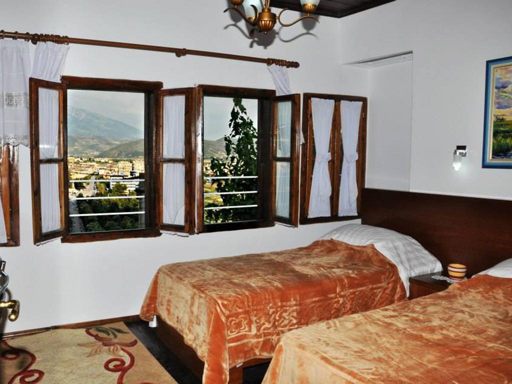 Hotel Old Town Hava Baci Berat Esterno foto