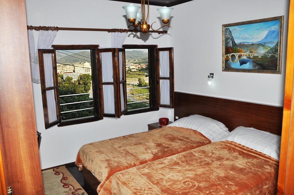 Hotel Old Town Hava Baci Berat Esterno foto